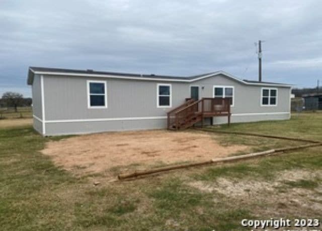 rental at 208  View Unit B in La Vernia, TX — photo 1