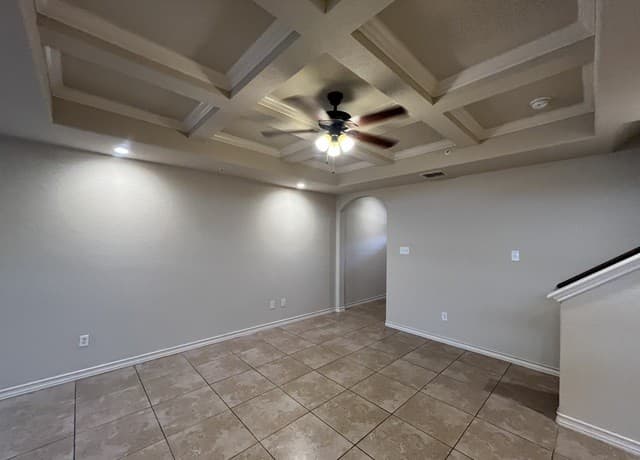 rental at 7109  Micayla Cove Unit 103 in San Antonio, TX — photo 4