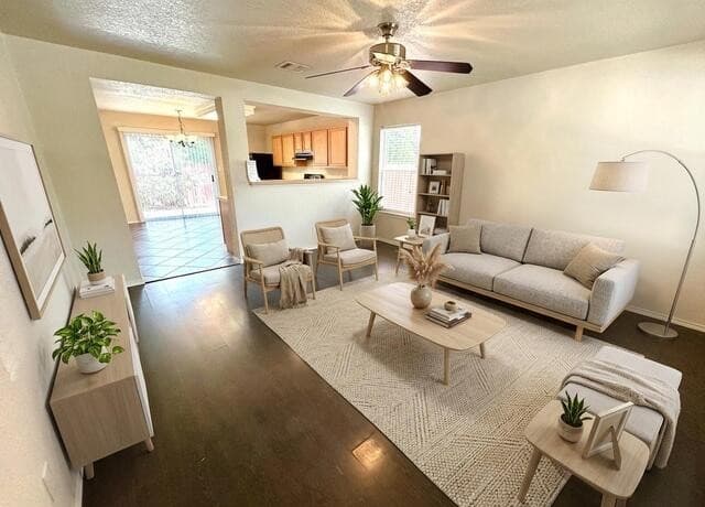 rental at 110  Jetlyn Dr in San Antonio, TX — photo 3