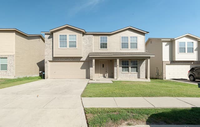 rental at 129  Gatewood Bay in Cibolo, TX — photo 2
