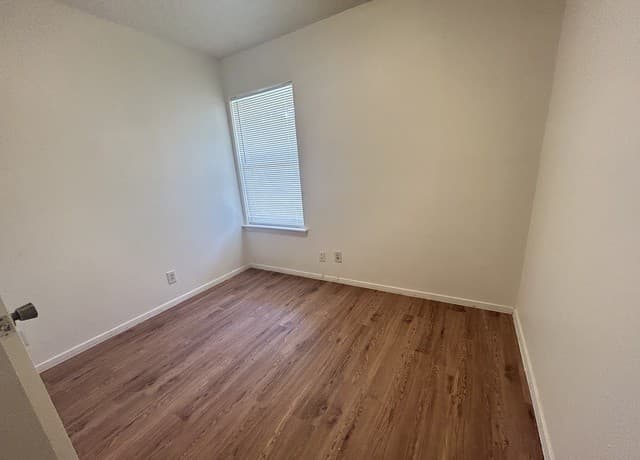 rental at 14531  Woods Hole Dr in San Antonio, TX — photo 5