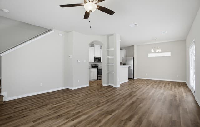 rental at 2013  Silver Oaks F in San Antonio, TX — photo 3