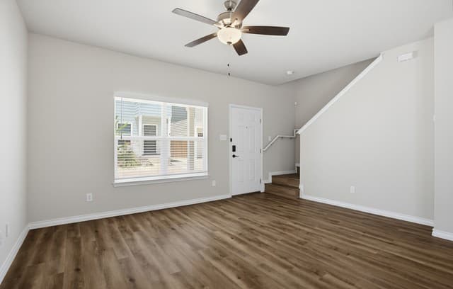 rental at 2013  Silver Oaks F in San Antonio, TX — photo 4