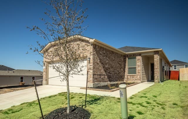 rental at 8329  Kinclaven Ct in San Antonio, TX — photo 2