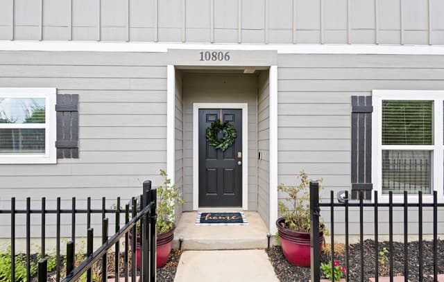 rental at 10806  Quinn Ct in San Antonio, TX — photo 1