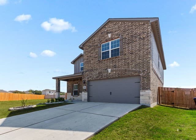 rental at 6550  Underwood Way in San Antonio, TX — photo 3