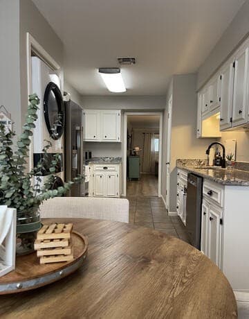 rental at 7926  Broadway Unit 304 in San Antonio, TX — photo 5