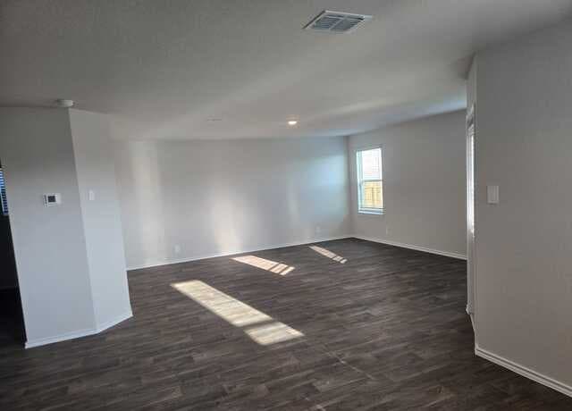 rental at 13866  Pease Crossing in San Antonio, TX — photo 5
