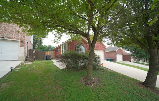 rental at 6534  Ithaca Fls in San Antonio, TX — photo 4