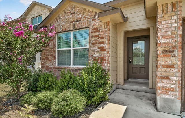 rental at 4518  Chalk Flts in San Antonio, TX — photo 4