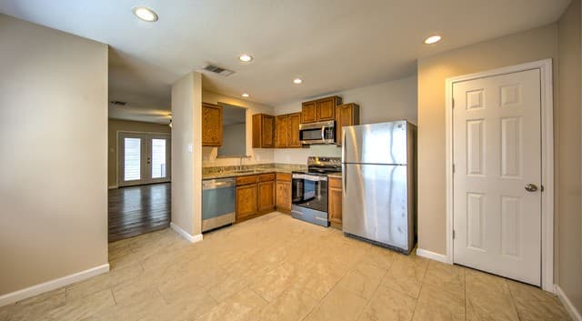 rental at 12715  Huntsman View Dr in San Antonio, TX — photo 5