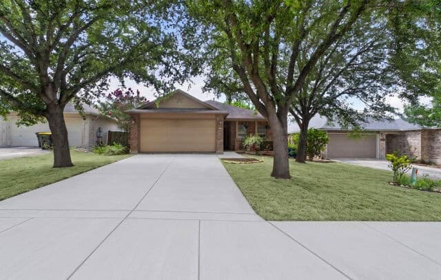 rental at 3440  Whisper Blf in Schertz, TX — photo 2