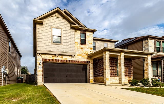rental at 3607  Battlecry in San Antonio, TX — photo 2