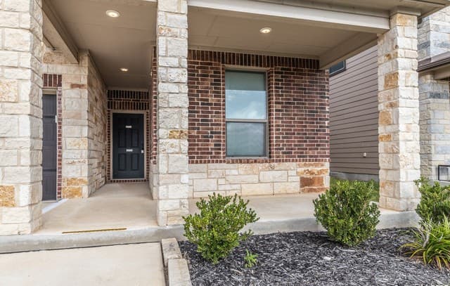 rental at 3607  Battlecry in San Antonio, TX — photo 4