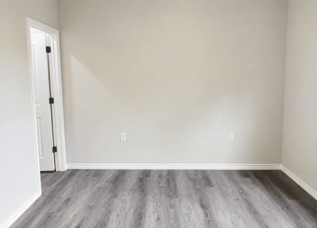 rental at 7602  Windsor Oaks Unit 3 in San Antonio, TX — photo 4