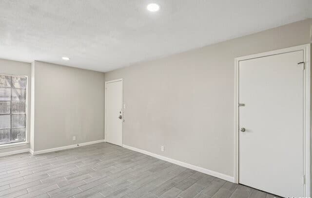 rental at 10609  Starcrest Dr Unit 10611 in San Antonio, TX — photo 4