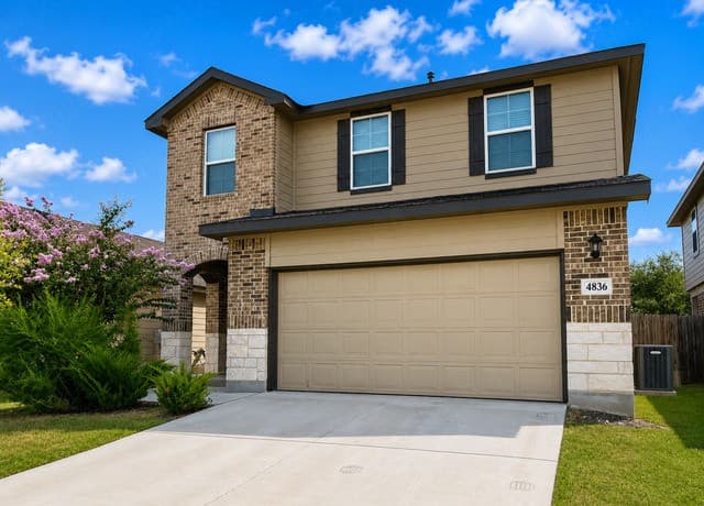 rental at 4836  Vogesite Path in San Antonio, TX — photo 1