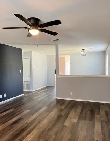 rental at 7126  Autumn Acres in Converse, TX — photo 5