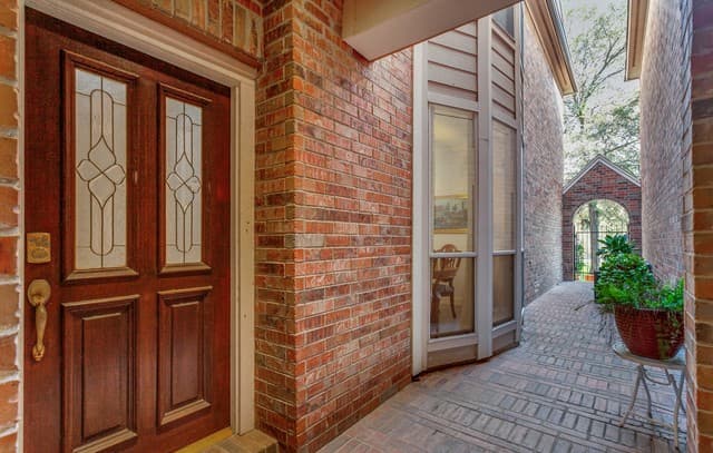 rental at 145  Elizabeth Rd in Alamo Heights, TX — photo 3