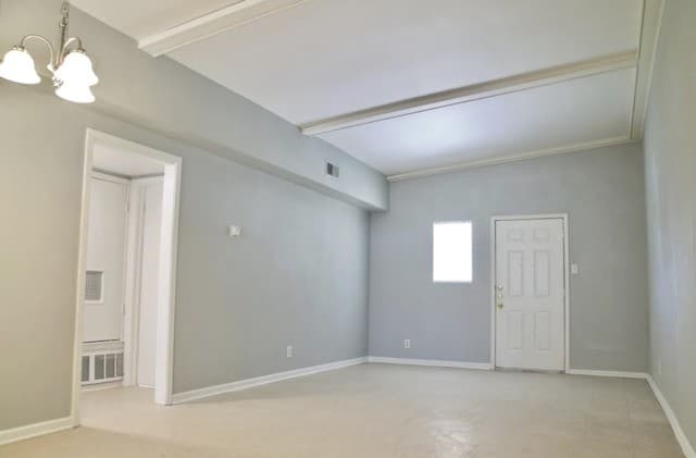 rental at 211  Westoak Rd in San Antonio, TX — photo 4