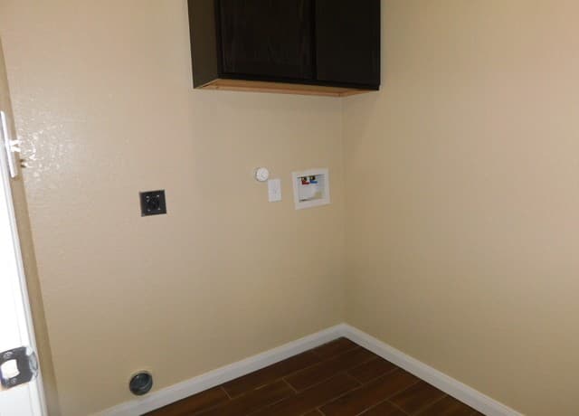 rental at 8710  8th St Unit 2 in Converse, TX — photo 5