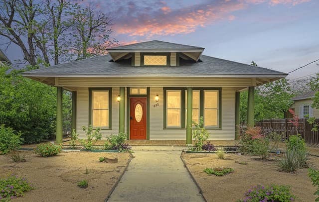 rental at 235  Cornell Ave in San Antonio, TX — photo 1