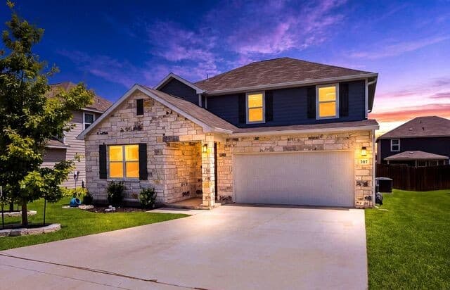 rental at 207 Brook Shadow in Cibolo TX
