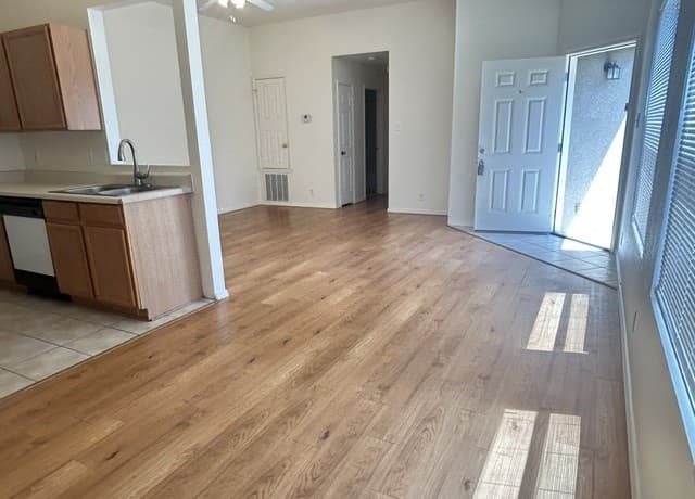 rental at 6317  Green Top Dr in San Antonio, TX — photo 5