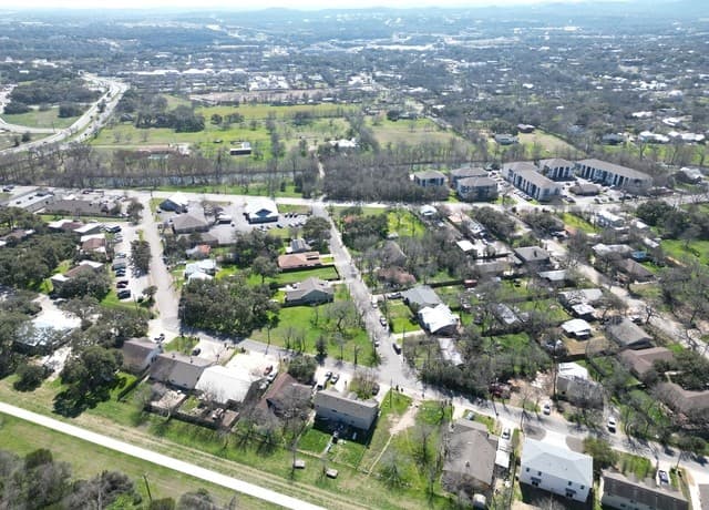 rental at 327  Ebner Street Unit A in Boerne, TX — photo 3