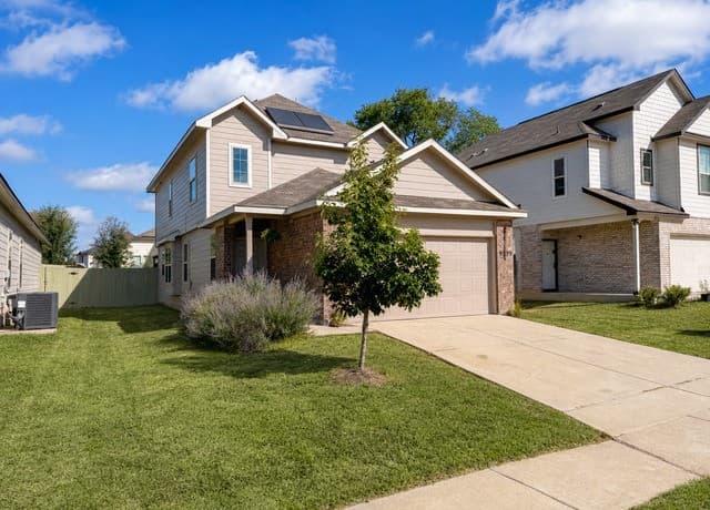 rental at 9319  Trap Rock Dr in San Antonio, TX — photo 3