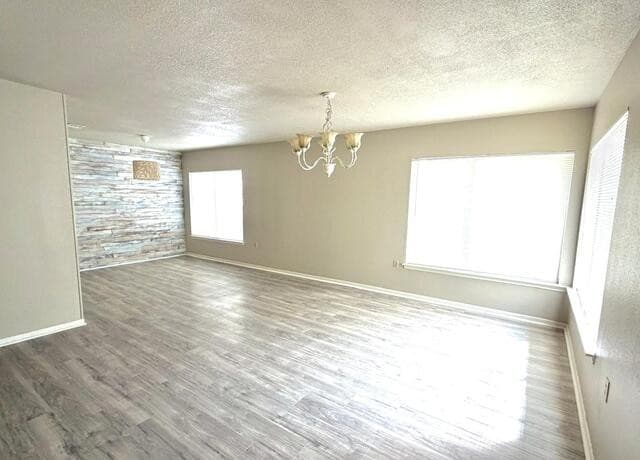 rental at 16503  Fox Den in San Antonio, TX — photo 2