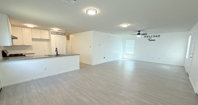rental at 422  Ambush Rdg in San Antonio, TX — photo 4