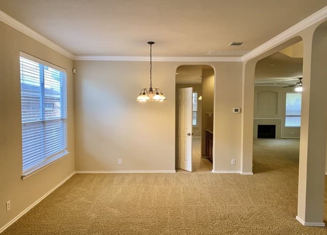 rental at 11606  Dense Star in San Antonio, TX — photo 4