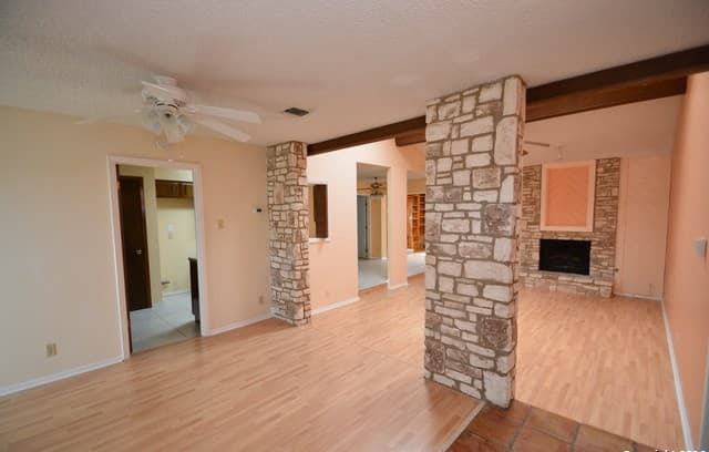 rental at 4839  Wesleyan St in San Antonio, TX — photo 2