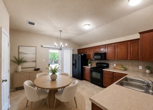 rental at 2121  Dorman Drive in New Braunfels, TX — photo 3