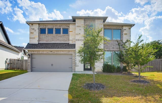 rental at 63  Ricadonna in San Antonio, TX — photo 2