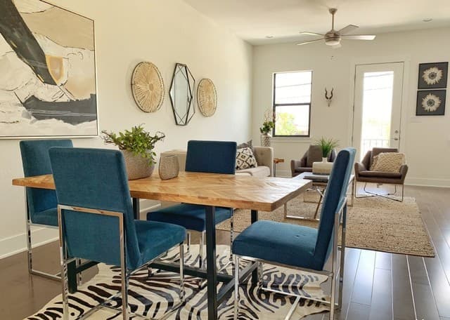 rental at 130 N Swiss Unit 101 in San Antonio, TX — photo 3