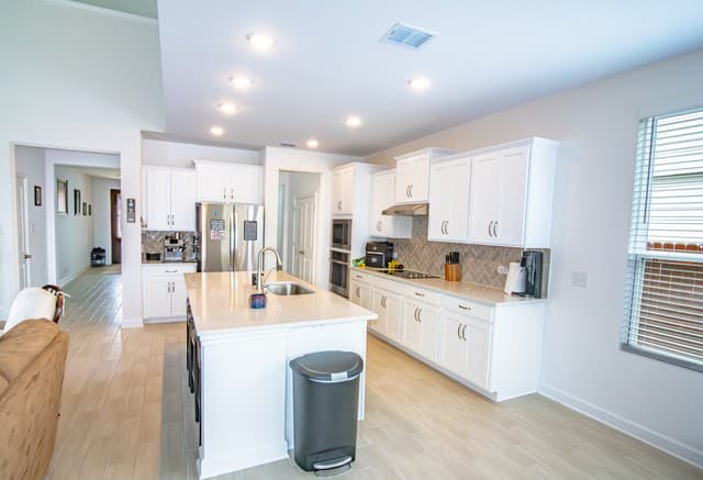 rental at 149  Mallorys Way in Castroville, TX — photo 4