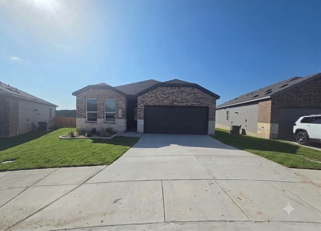 rental at 14991 Taradeau in San Antonio TX