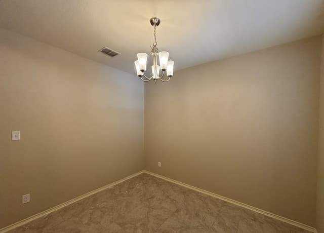 rental at 13438  Frio Parke in San Antonio, TX — photo 4