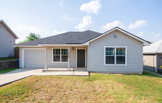 rental at 2849  Wyoming St in San Antonio, TX — photo 1