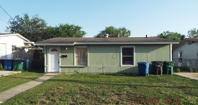rental at 258  Brandywine in San Antonio, TX — photo 1