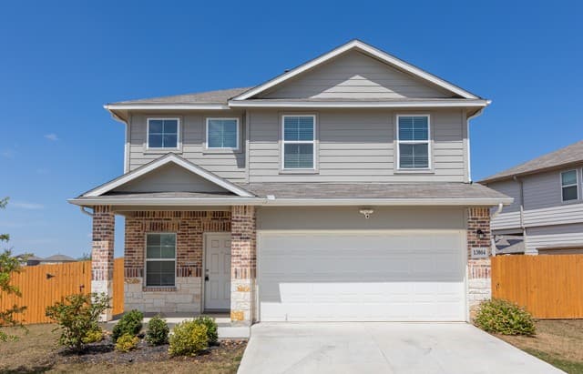 rental at 13804  Siltstone Loop in San Antonio, TX — photo 1
