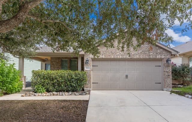 rental at 5815 Southern Knl in San Antonio TX