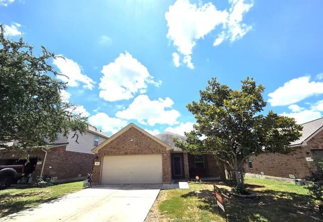 rental at 441  Prickly Pear in Cibolo, TX — photo 1