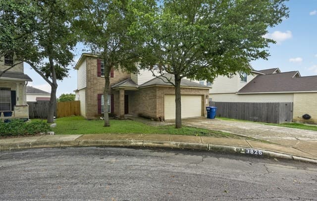 rental at 3826  Otono in San Antonio, TX — photo 1
