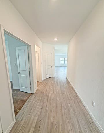 rental at 12931  Rosemary Bnd in Converse, TX — photo 3