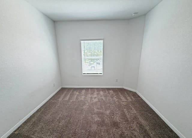 rental at 12931  Rosemary Bnd in Converse, TX — photo 4