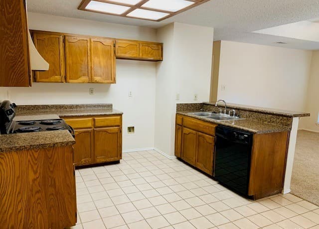 rental at 7430  Silent Sunset in San Antonio, TX — photo 2