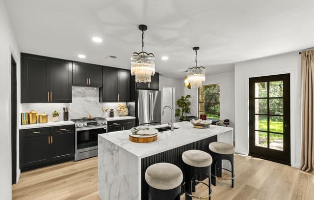 rental at 2822  Low Oak Street in San Antonio, TX — photo 3